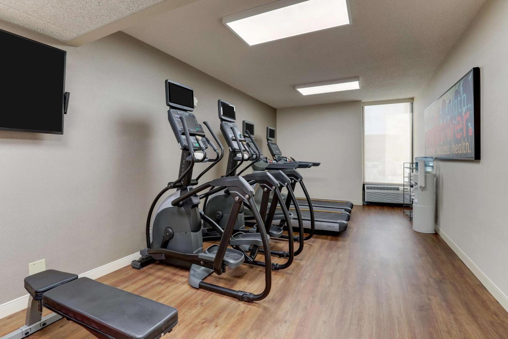 Drury Inn & Suites St. Louis St. Peters 세인트 피터스 외부 사진
