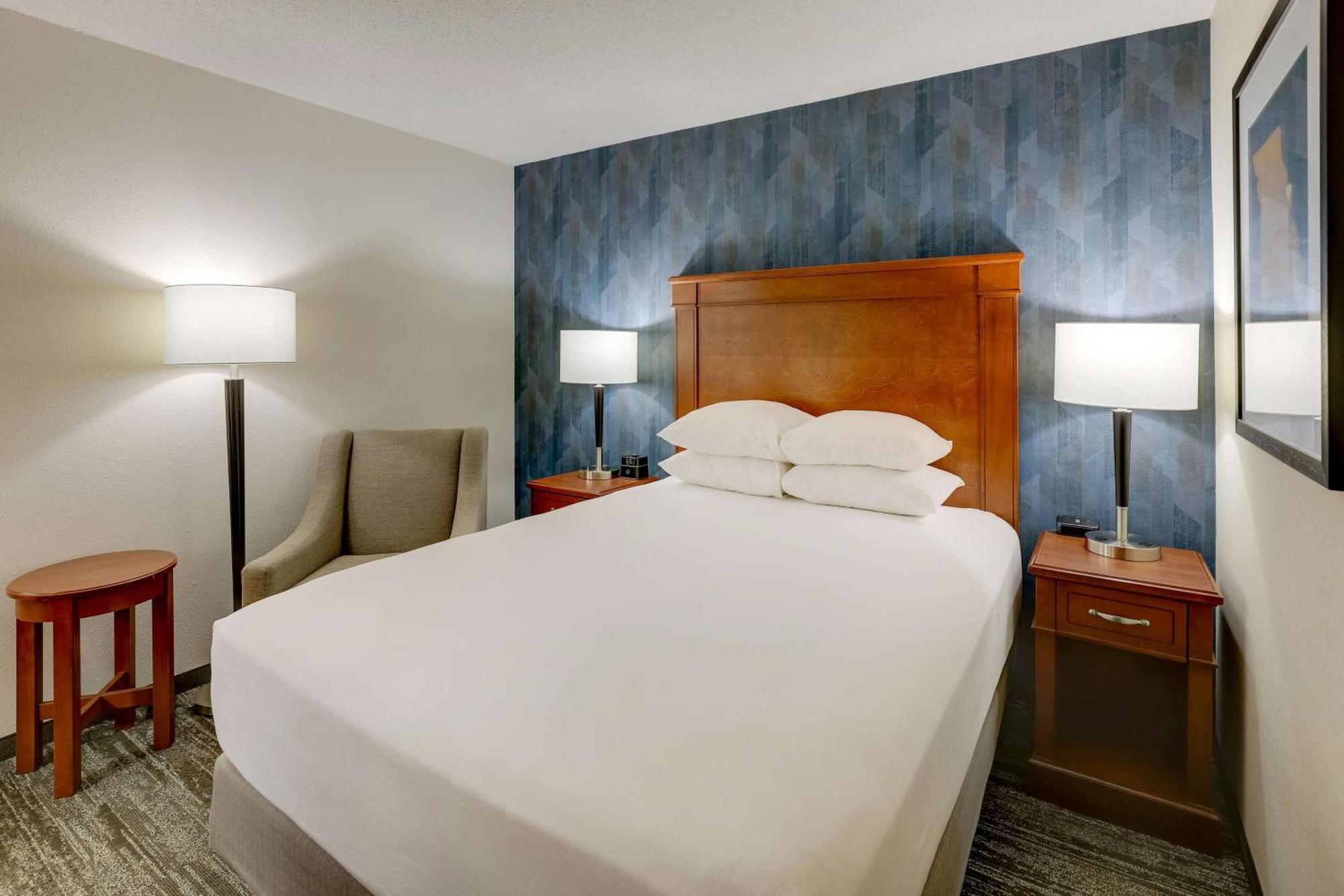 Drury Inn & Suites St. Louis St. Peters 세인트 피터스 외부 사진