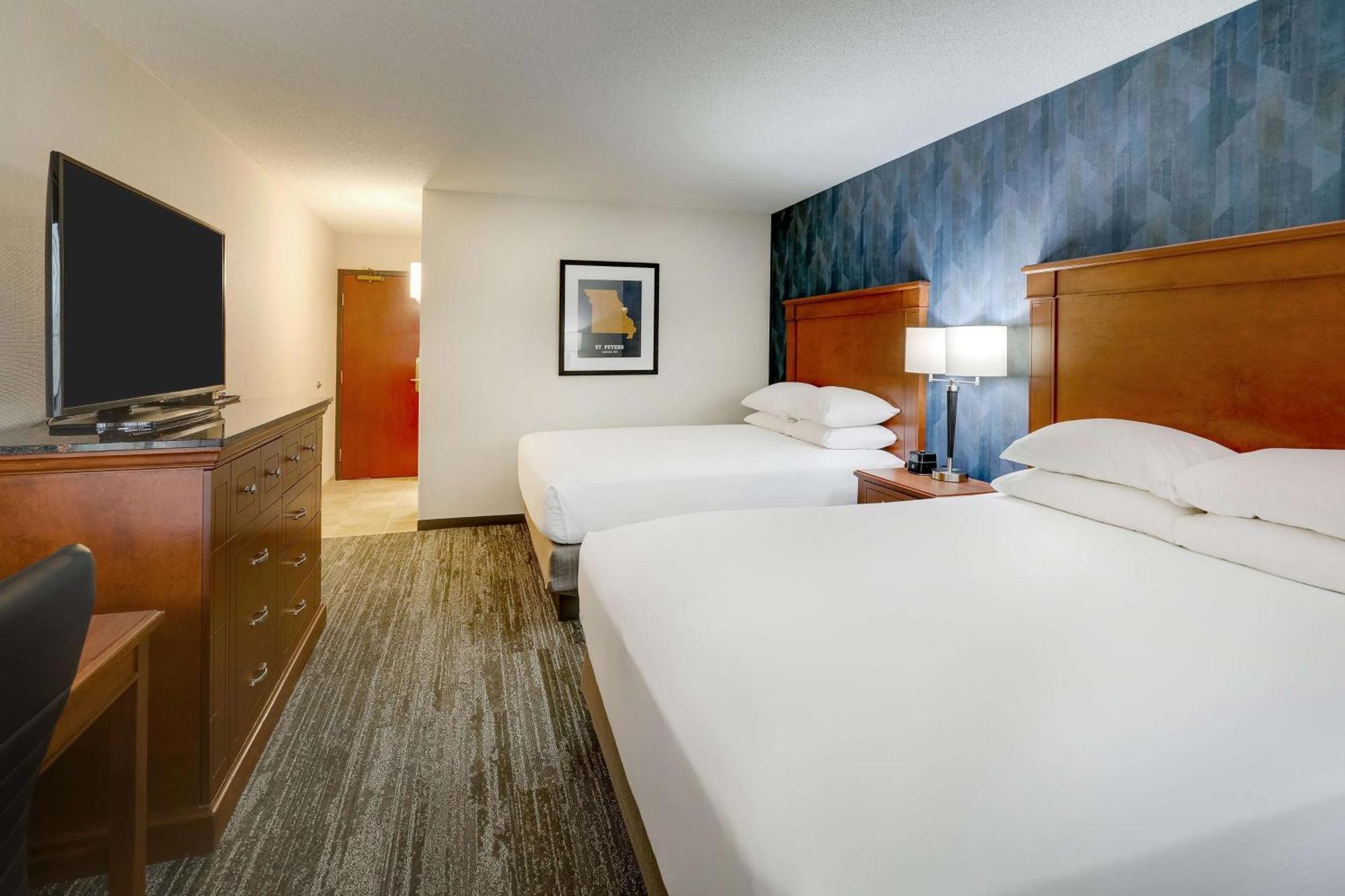 Drury Inn & Suites St. Louis St. Peters 세인트 피터스 외부 사진
