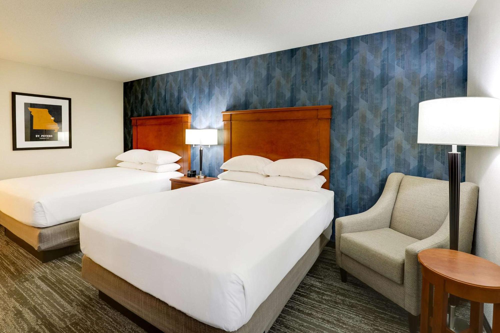 Drury Inn & Suites St. Louis St. Peters 세인트 피터스 외부 사진