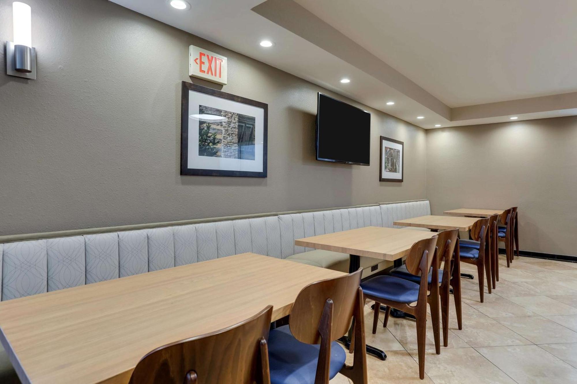 Drury Inn & Suites St. Louis St. Peters 세인트 피터스 외부 사진